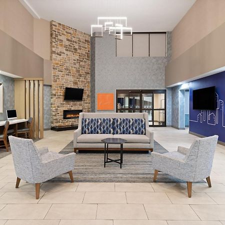 Holiday Inn Express Harrisburg I-81 - Hershey By Ihg Manadahill Exterior photo